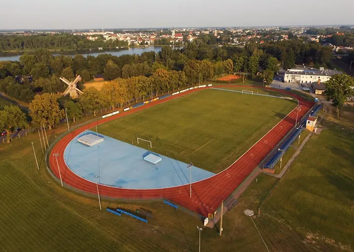 Sportowy 酒店 沃尔什滕